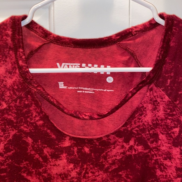 VANS OFF THE WALL RED CUTOUT SCOOP NECK XL - Picture 5 of 5
